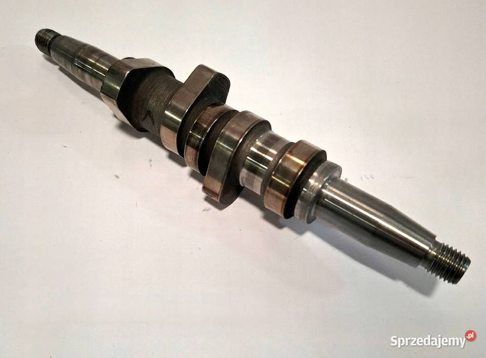 Wałek pompy wtryskowej C385 4 cylindry Pompy wtryskowe Kartuzy