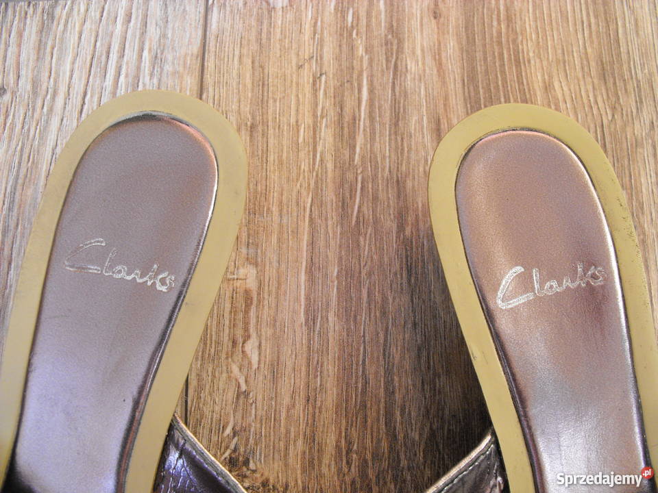 CLARKS 3839 245 klapki skórzane sandały podlaskie sprzedam