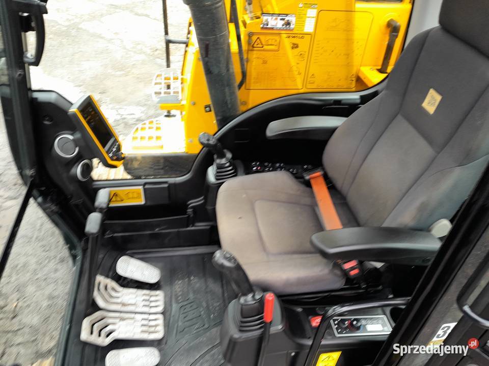 JCB JZ141 2018R KOPARKA GĄSIENICOWA 16 TON CAT Krotoszyn sprzedam