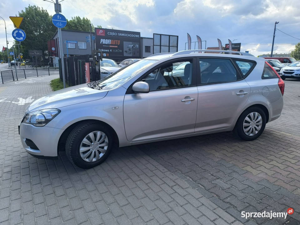 Kia Ceed 14i 16V 90 Klimatyzacja NAVI OPŁACONY I srebrny Łuków
