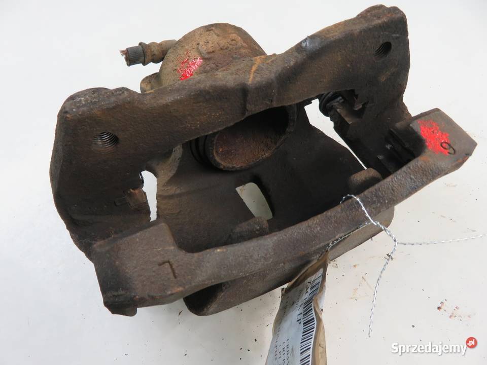 ZACISK LEWY PRZÓD TOYOTA URBAN CRUISER 14 D4D sprzedam