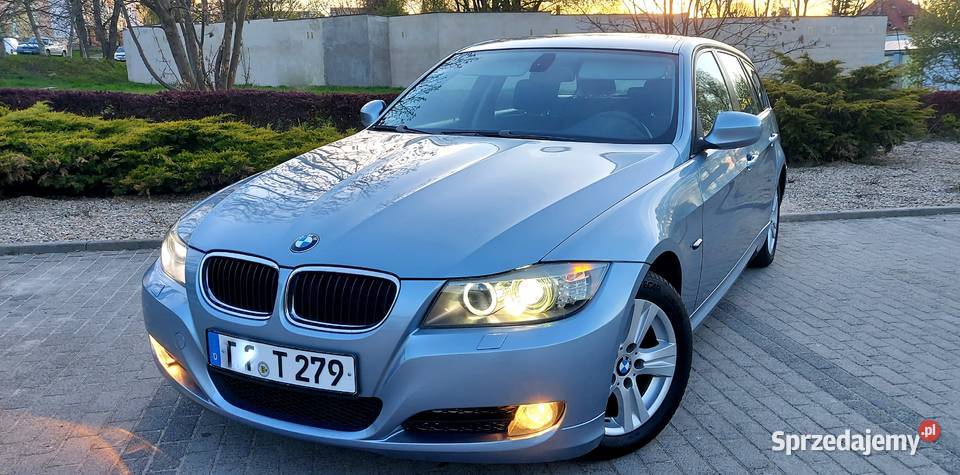 BMW Seria 3 20 Benzyna 2009 143 Ksenon Ringi ASR (kontrola trakcji) Dzierżoniów