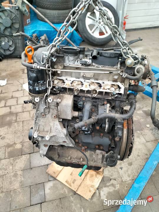Silnik 18 tfsi 160 bzb przebieg 200 uszkodzony osobowe