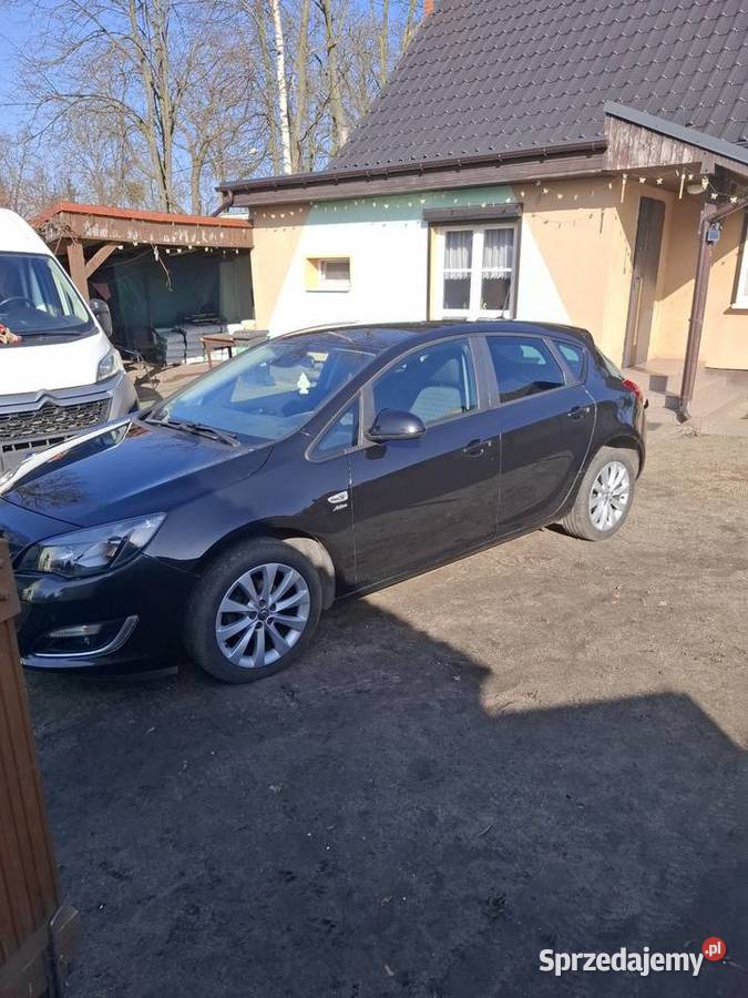 Opel Astra j 14 140 benzyna Astra Gułtowy