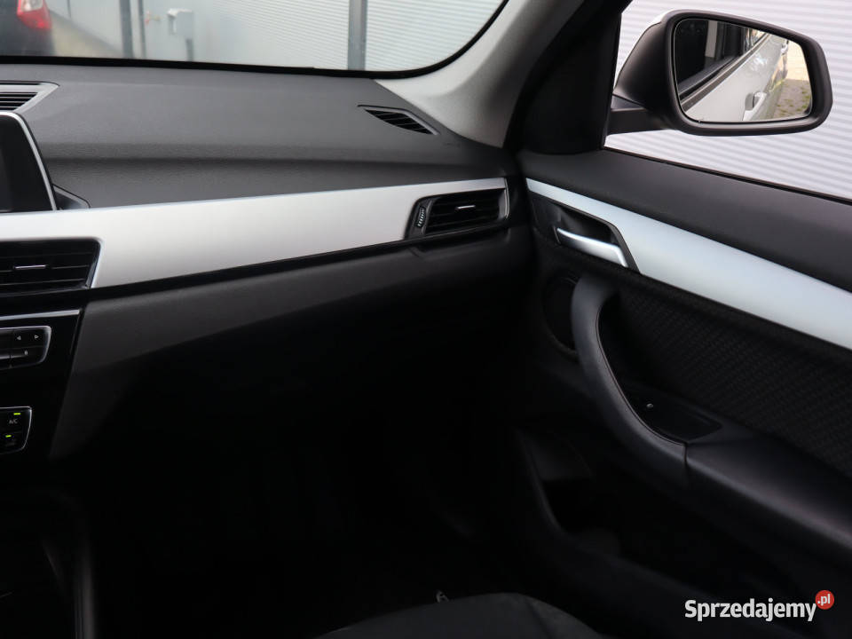 BMW X1 sDrive18i 4/5 Katowice