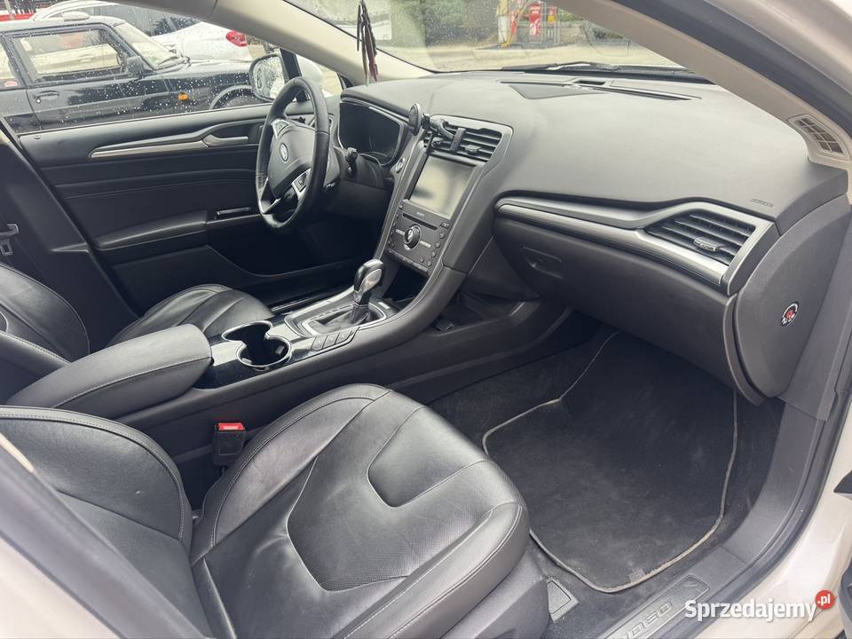 Ford Mondeo AWD 20TDCi Titanium FDL HUD Bli cos bluetooth sprzedam