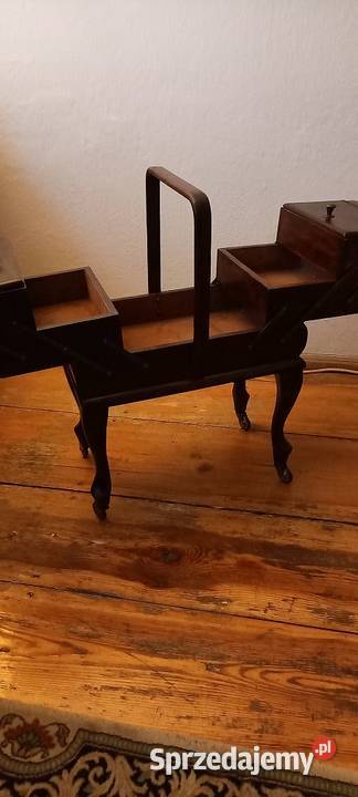 Drewniany rozkładany niciakprzybornik krawiecki Skierniewice