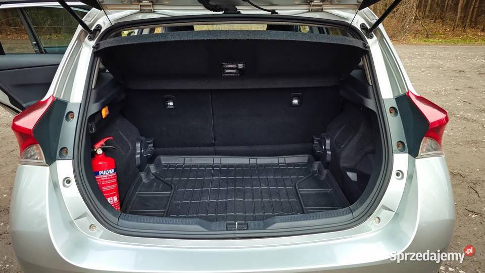 Toyota Auris Toyota Auris Hybrid polift 2016 ASR (kontrola trakcji) Tomaszów Mazowiecki