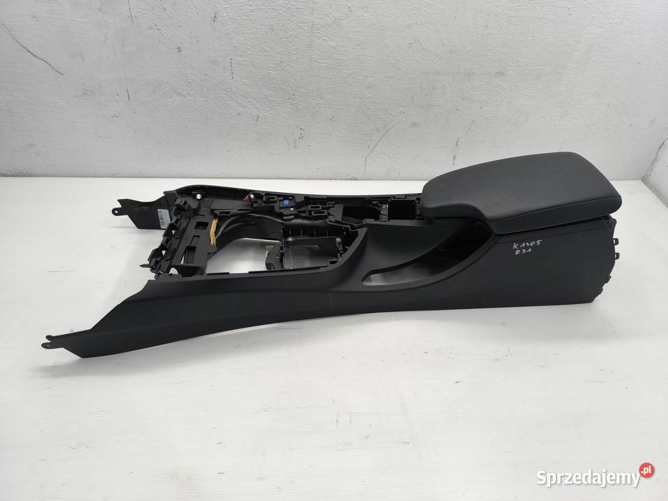 PODŁOKIETNIK TUNEL SRODKOWY BMW F30 F31 LIFT