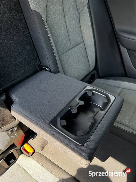 Volvo XC40 RDesingn T4 Recharge DCT7 hybryda 211 Dobroszyce