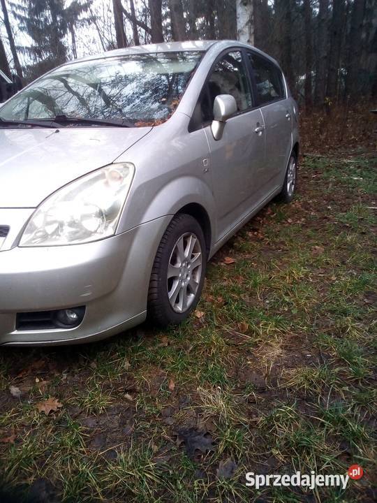 Toyota Corolla Verso 20 D4D 116 Całość CZĘŚCI osobowe Otwock