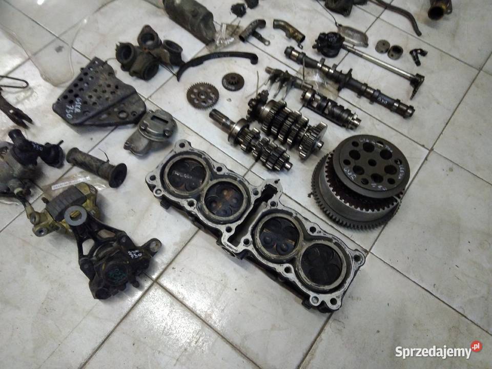 Suzuki GSXR 750 części dolnośląskie Jelenia Góra