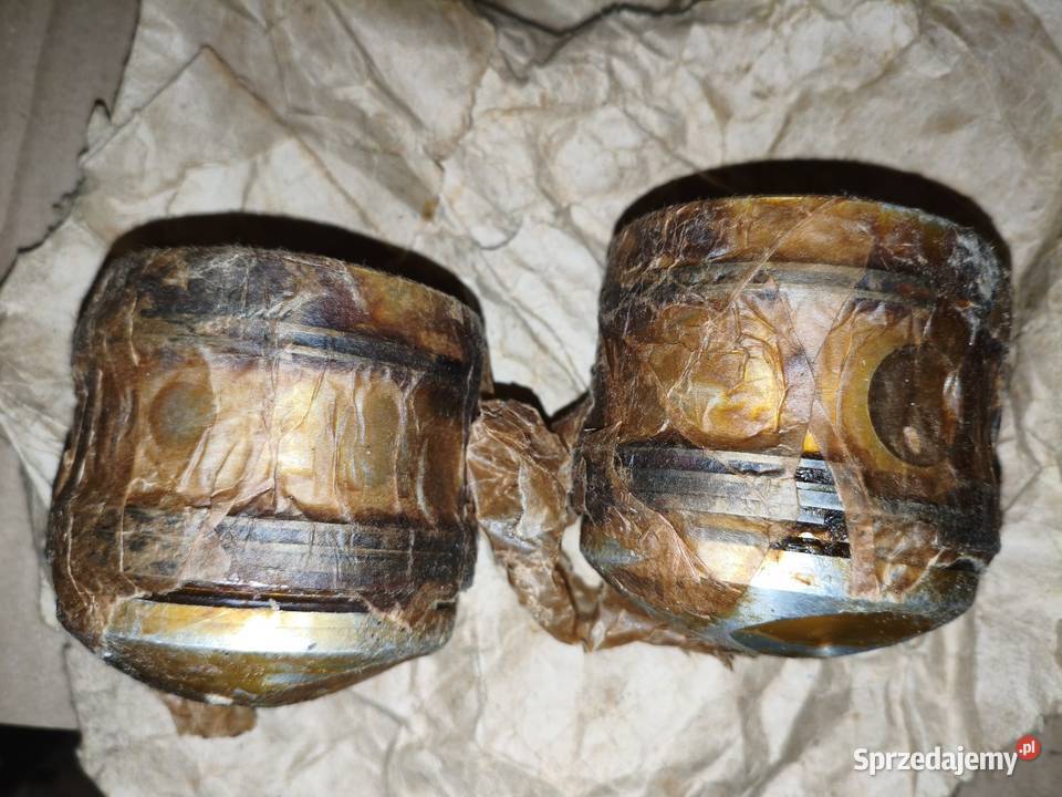 Oryginalne nowe tłoki 7797 i 7798 Dniepr MT K650