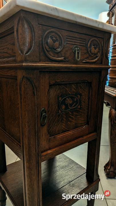 Dębowa szafkakomoda secesyjnasklep Dąbrowa sprzedam