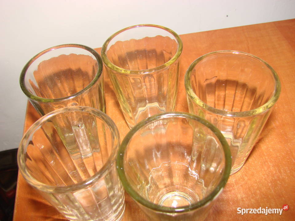 szkalne kieliszki PRL Pruszcz Gdański