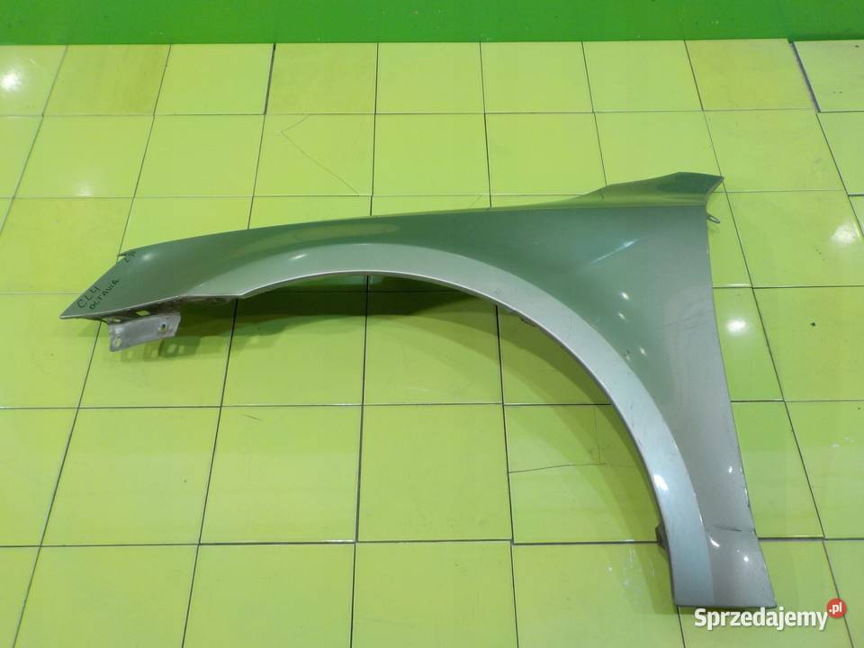 OCTAVIA III 13r 16 TDI HB 5D blotnik lewy przod osobowe Suków sprzedam