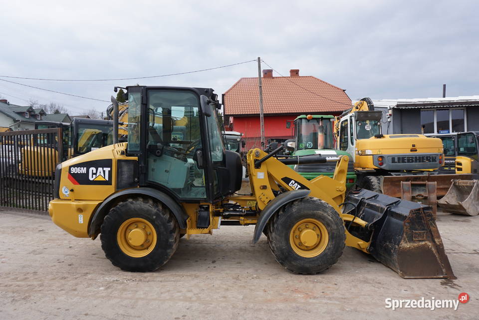 Ładowarka CAT 906 M 2016 Rok produkcji 2016