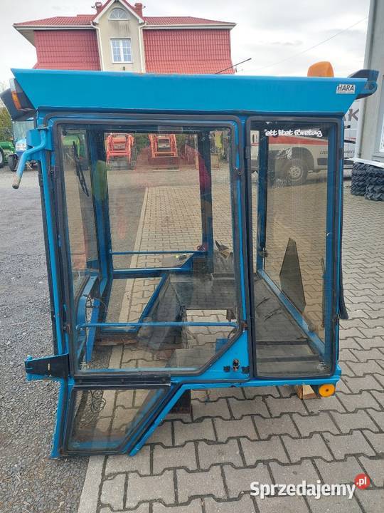 Kabina do ciągników ogrodniczych Iseki serii TX wielkopolskie Łubowo