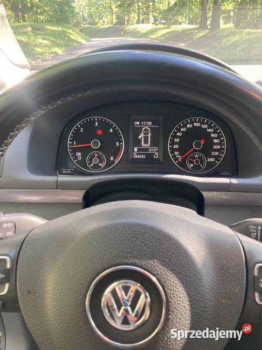 Vw Touran 20 TDI Comfortline 140 2013 bluetooth Touran Bytom