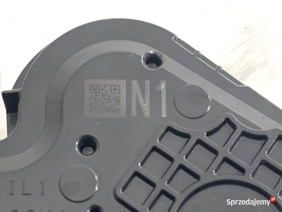 ZAMEK DRZWI LEWY TYŁ TOYOTA AYGO II Hatchback