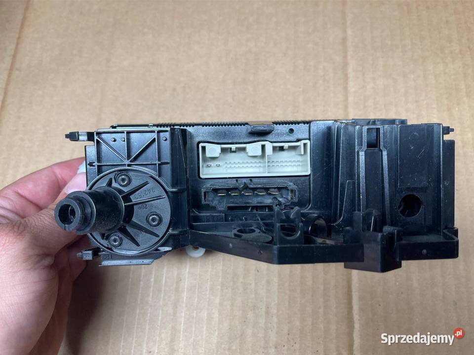 Volkswagen golf 5 panel klimatyzacji nawiewu Chełm