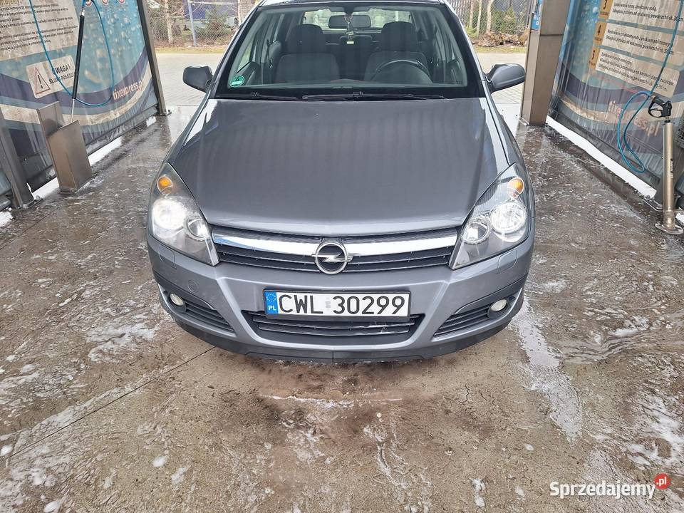 Opel Astra H 14 90 2006r benzyna