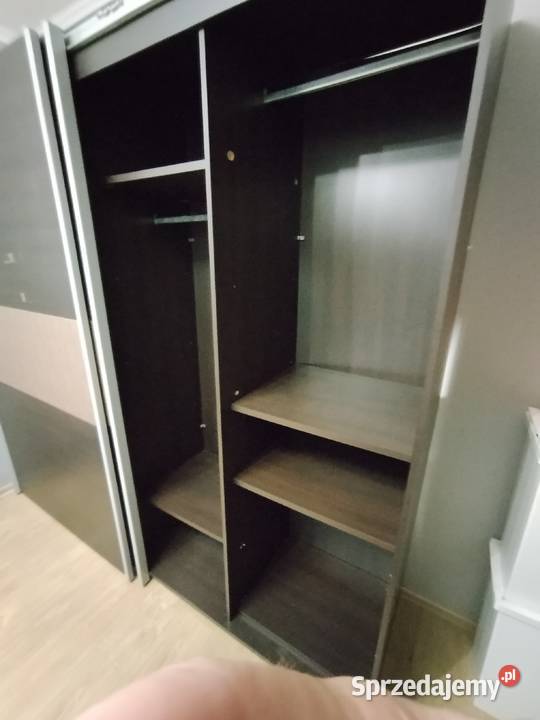 Szafa z przesuwanymi drzwiami szer 24m gł 058m 240cm Łódź sprzedam