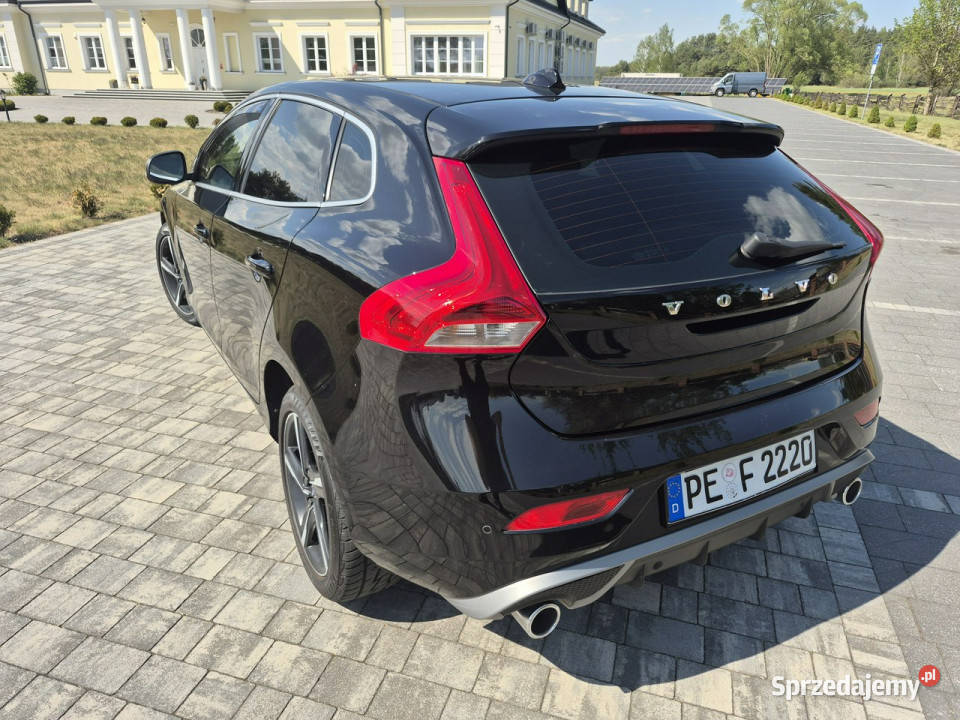 Volvo V40 20d 190 RDESIGN navi full led chromy 4/5 lubelskie Drelów sprzedam