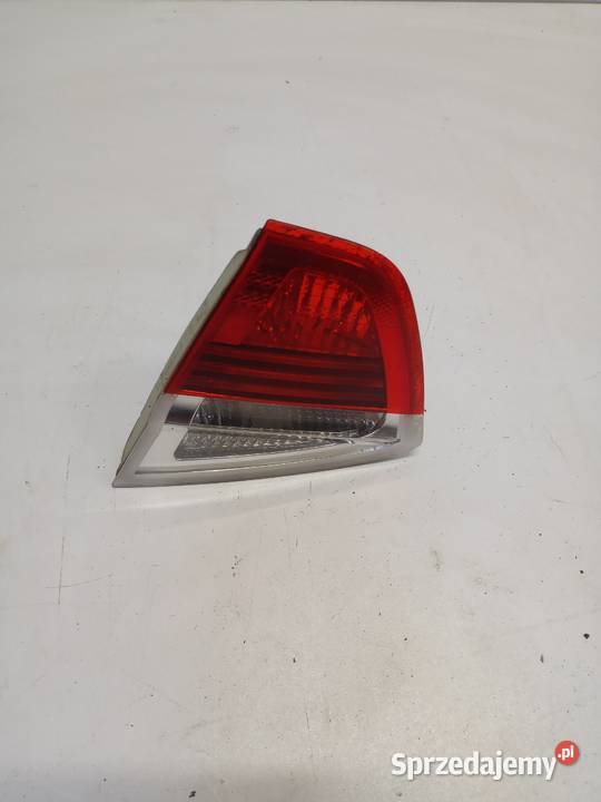 BMW E90 Lampa prawa tył w klape 6937460 Bydgoszcz