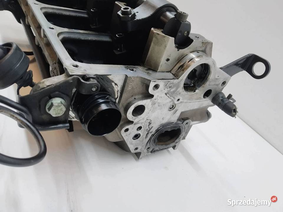 GŁOWICA KOMPLETNA 038103373R 19 TDI VW