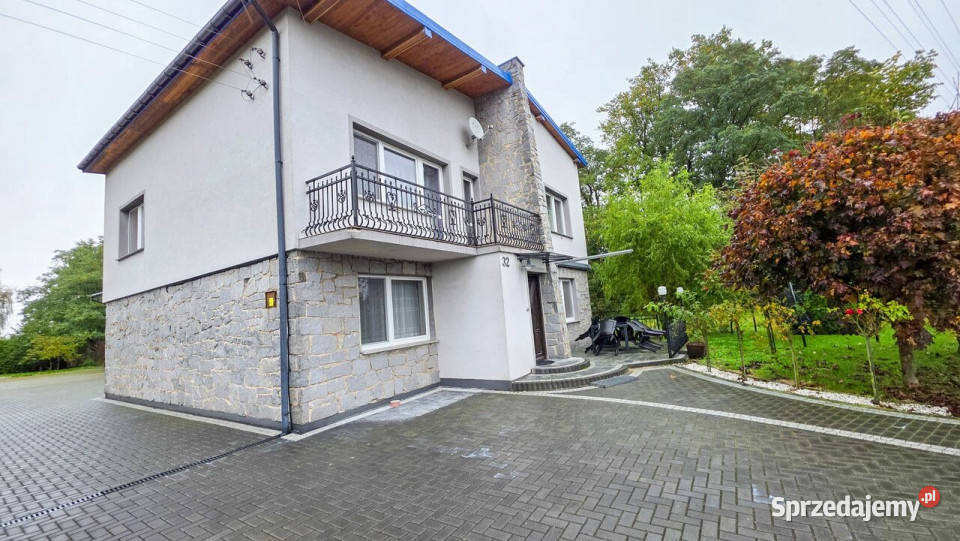 sprzedaży domu wolnostojącego Czastary 220m2