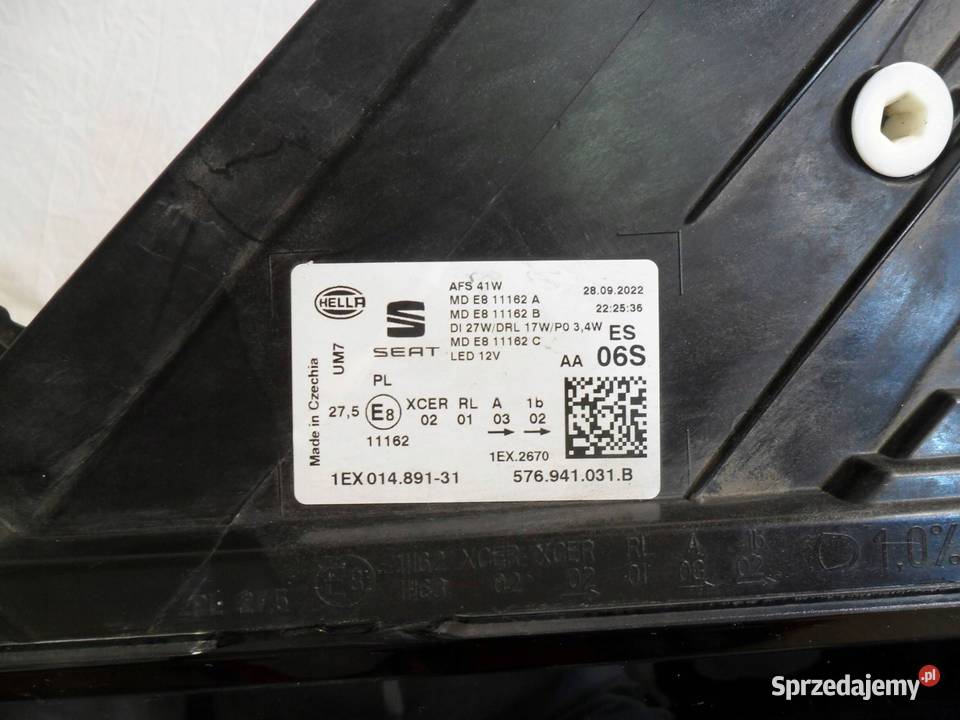 REFLEKTOR PRZÓD STRONA LEWA SEAT ATECA sprzedam