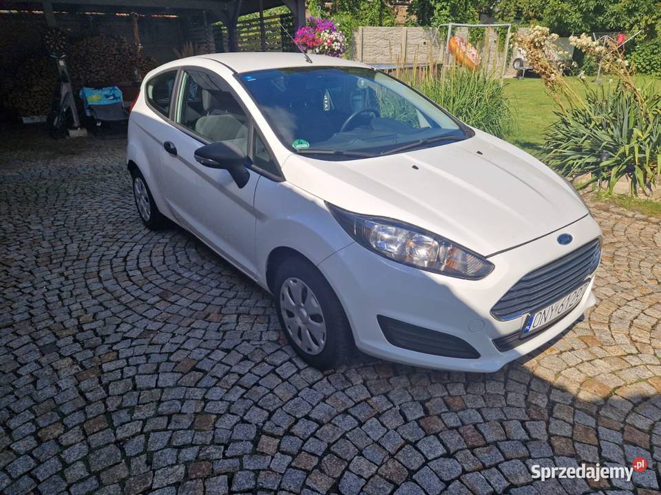 Ford Fiesta 125 benzyna Klima zarejestrowany Paczków