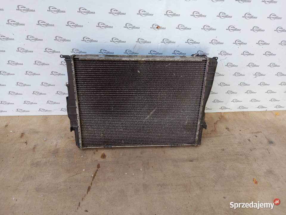 BMW E82 10r chłodnica wody 4203984 75164202 świętokrzyskie Kielce sprzedam