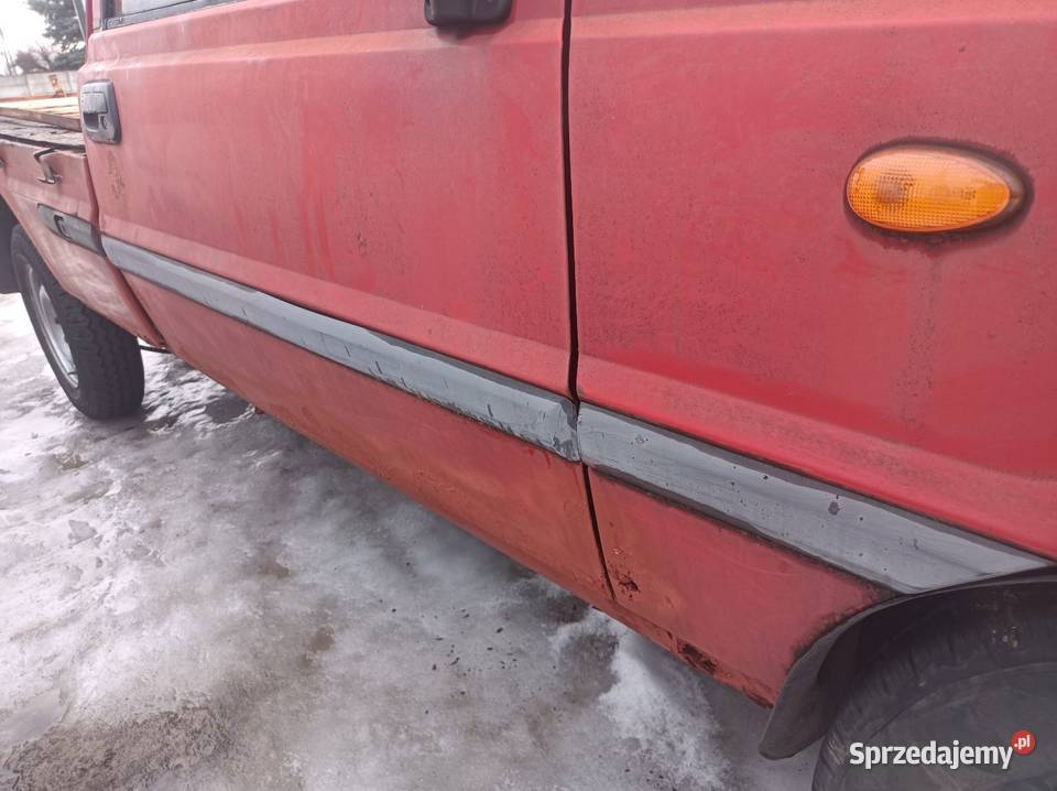 polonez truck listwy boczne kpl na drzwi blotnik Pionki
