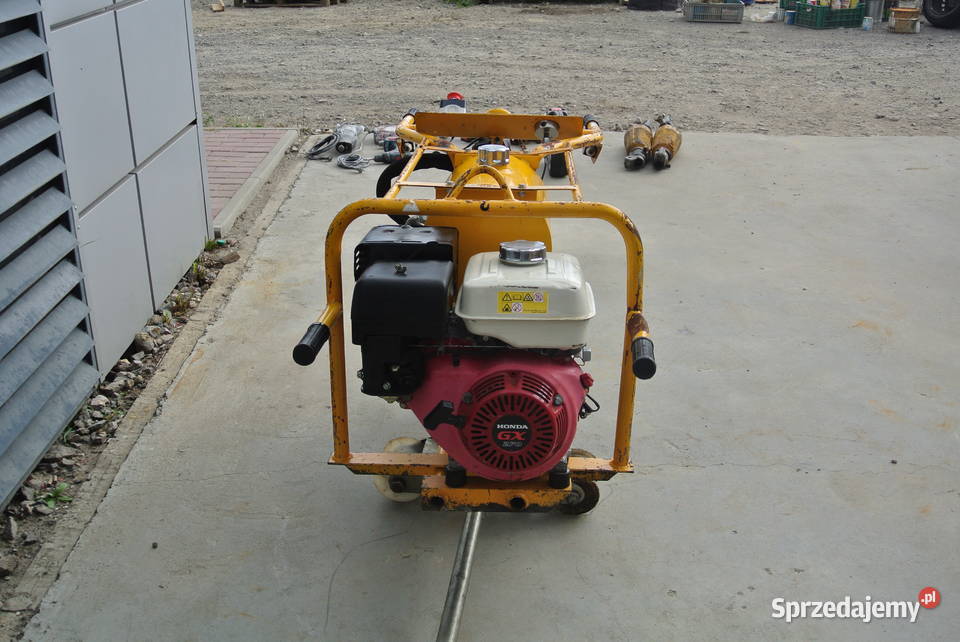 ZAKRĘTARKA HYDRAULICZNA KOLEJOWASZYNOWA IHC 270 Tarnów