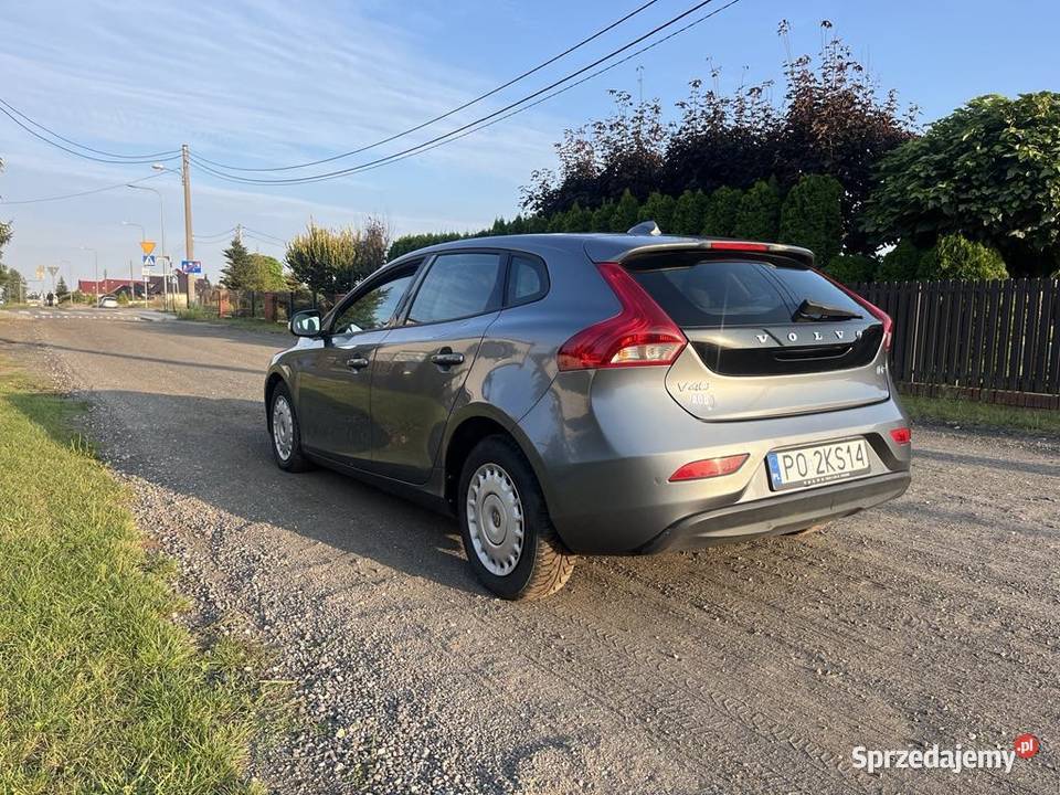 Sprzedam Volvo V40 16 diesel 2014 manualna V40 Poznań