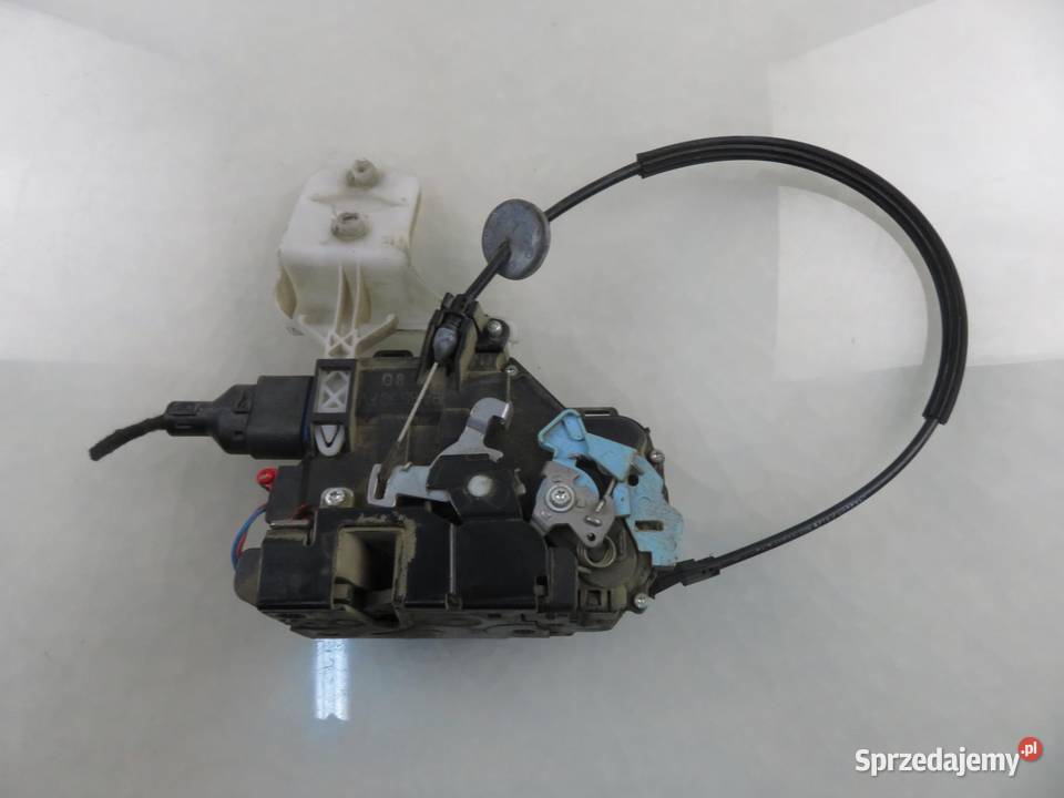 ZAMEK PRAWY PRZEDNI VW CADDY III 3D1837016AC