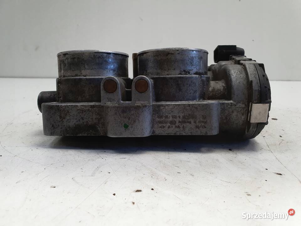 Opel Omega B 26 V6 PRZEPUSTNICA 0280750006 Janów