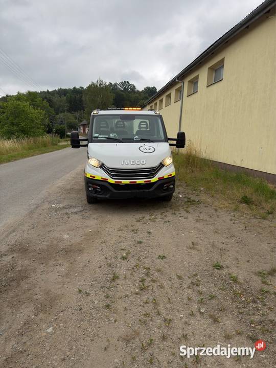 Iveco daily 30 laweta 2022r Rzeszów sprzedam
