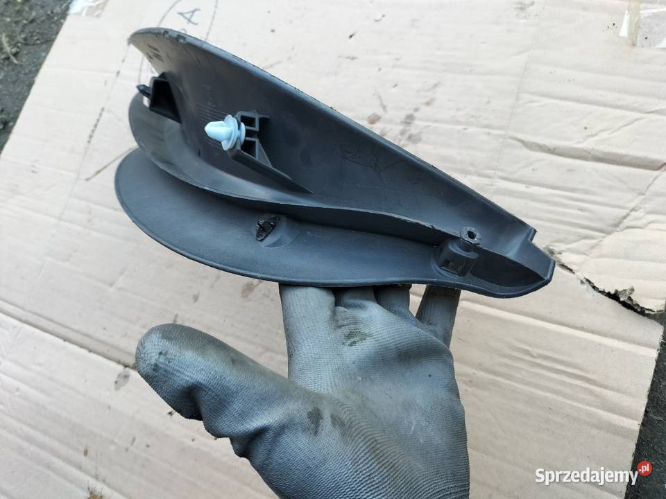 RENAULT CLIO 3 III OSŁONA KLAPY BAGAŻNIKA