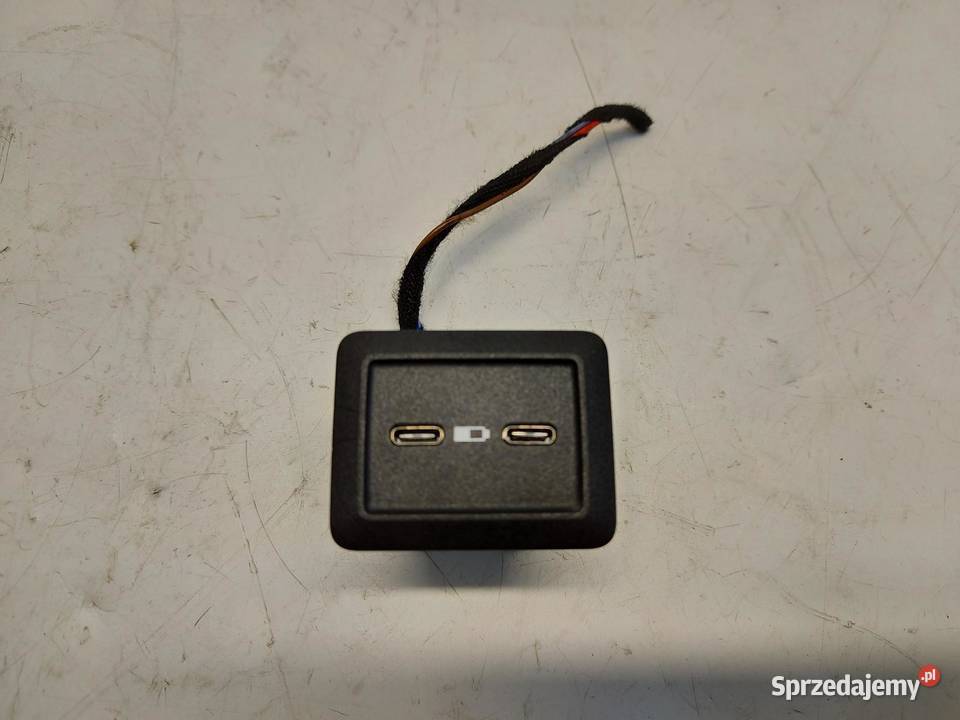 Mercedes EQC 400 W293 GNIAZDO USB A2538206200 sprzedam