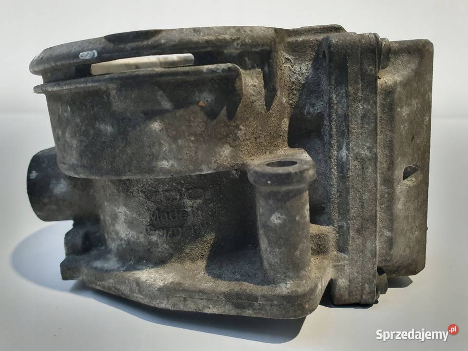 PRZEPUSTNICA VW Touran 19 TDI 03G128063C osobowe