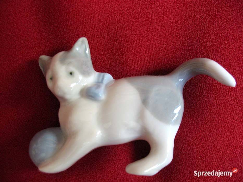 Kot kotek z piłką figurka stara porcelana 45 x 7 Siedlce sprzedam