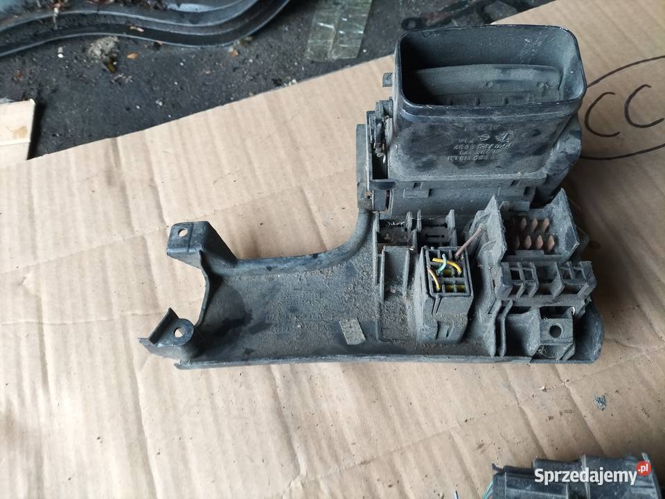 WŁĄCZNIK WYŁĄCZNIK ŚWIATEŁ ASTRA F 1 90450413LHD lubelskie Kamień-Kolonia