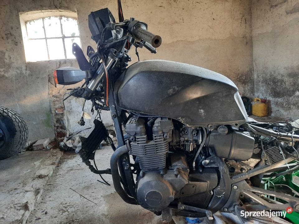 Suzuki gsx 550 części Silniki Bobolice