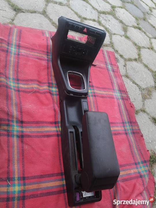 Tunel środowy podłokietnik climatronic A4 B5 lubelskie