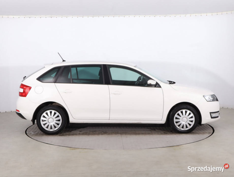 Skoda Rapid Spaceback 12 TSI wielofunkcyjna kierownica Piaseczno