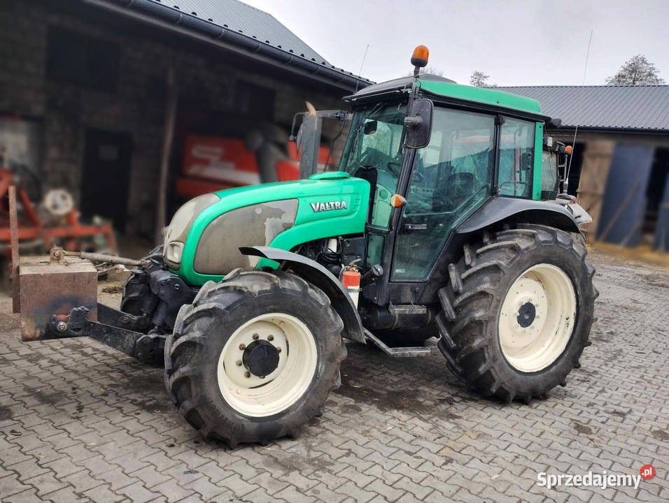 Valtra a83 Rawa Mazowiecka sprzedam