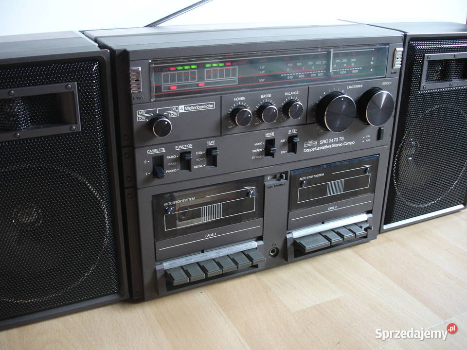 Radiomagnetofon INTERCORD SRC2470TS